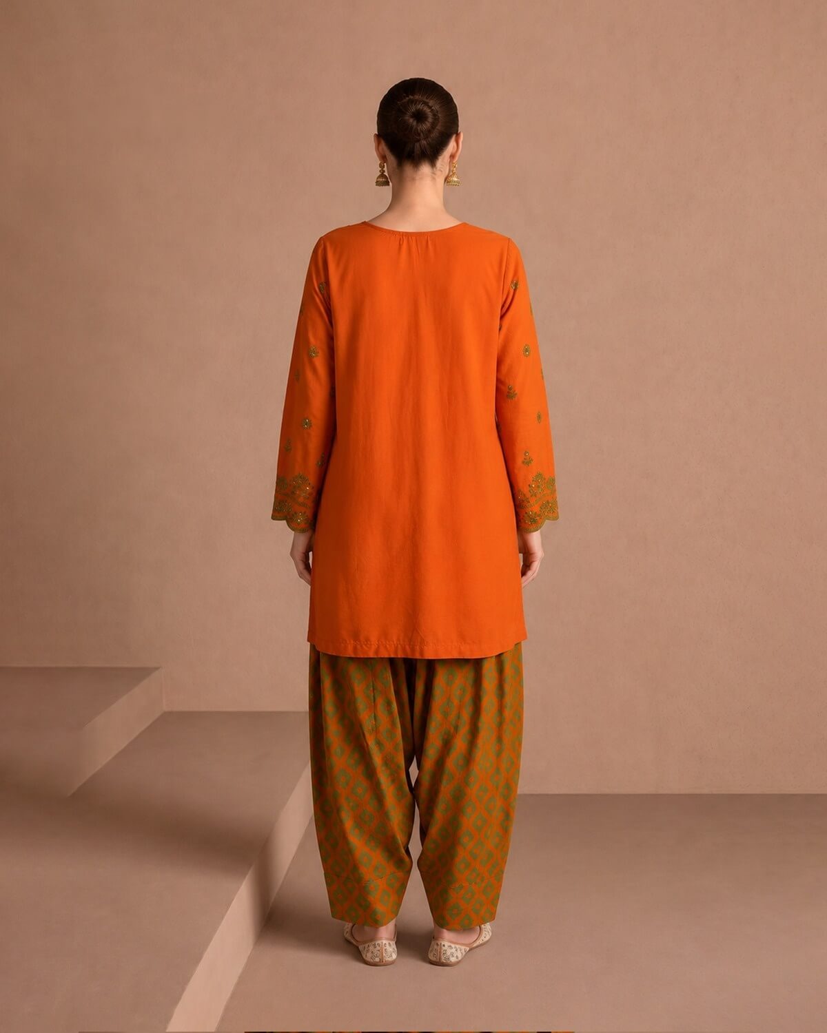 Burnt Orange Embroidered Lawn 2-Piece Suit – View 2